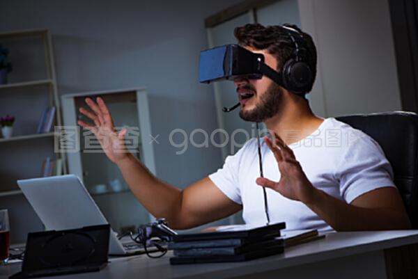 凿空者之使命召唤