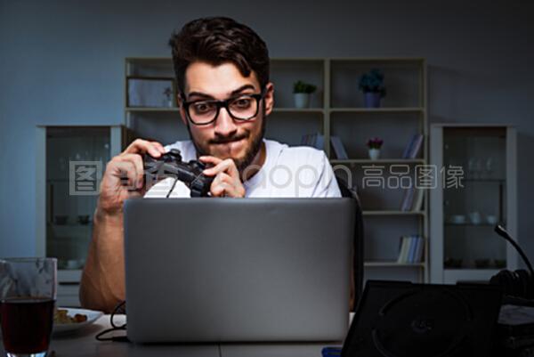 凿空者之使命召唤